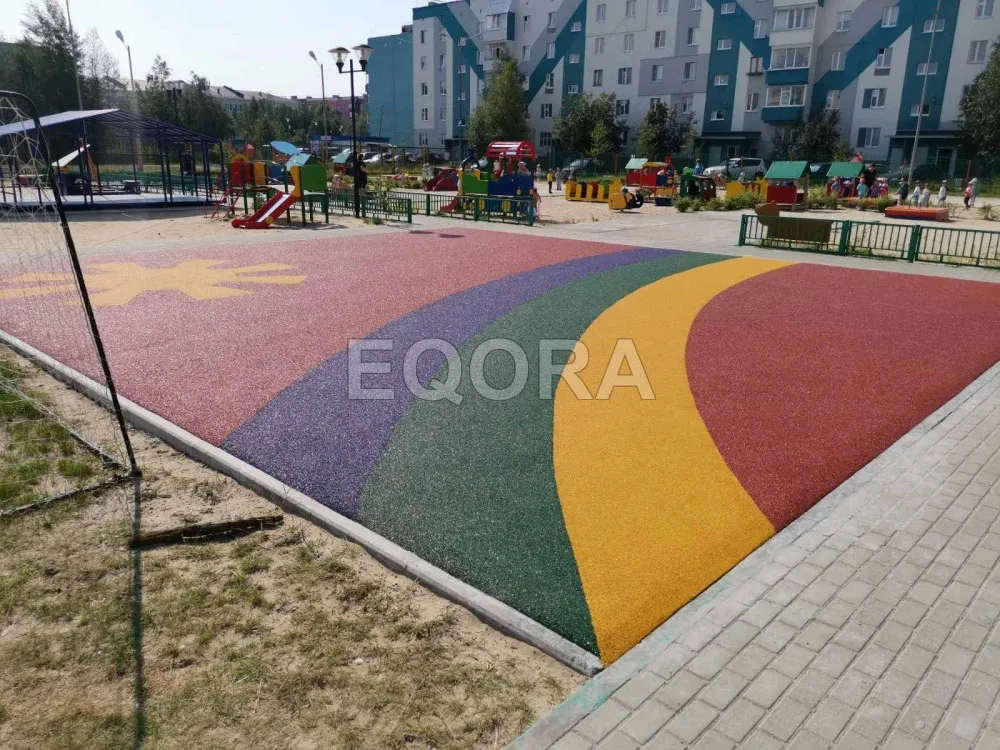 Вредно ли резиновое покрытие в Болотном?